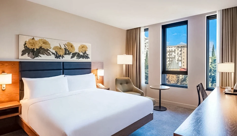 هتل هیلتون کاردن این تفلیس